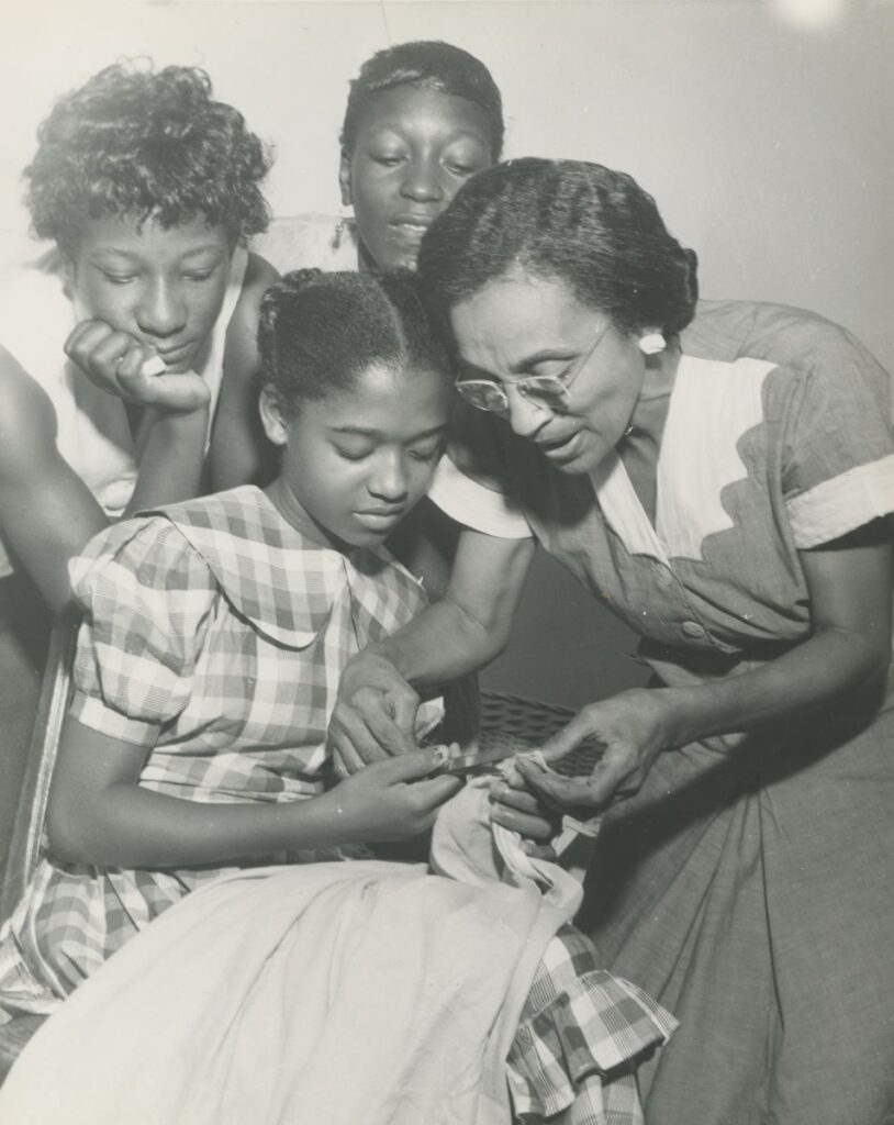 Fannie C. Williams teaching sewing. Source: The Louisiana Endowment for the Humanities; photograph.